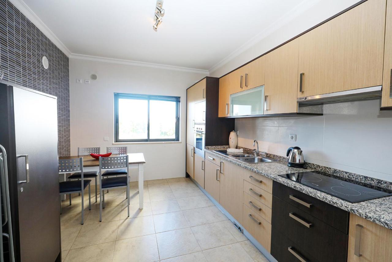 A68 - Palmeiras Paz Apartment ลากอส ภายนอก รูปภาพ
